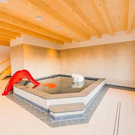 Holzspan Appartement